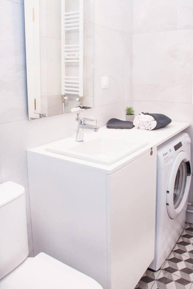 Fully Renovated, Modern Beauty In Central Athens! Kültér fotó