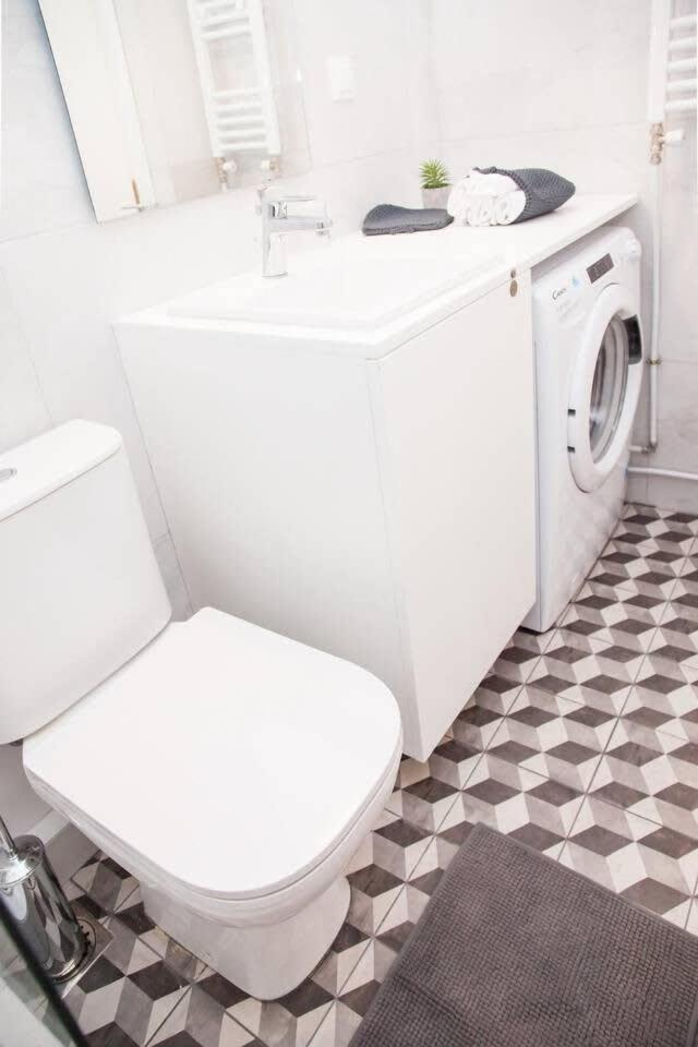 Fully Renovated, Modern Beauty In Central Athens! Kültér fotó