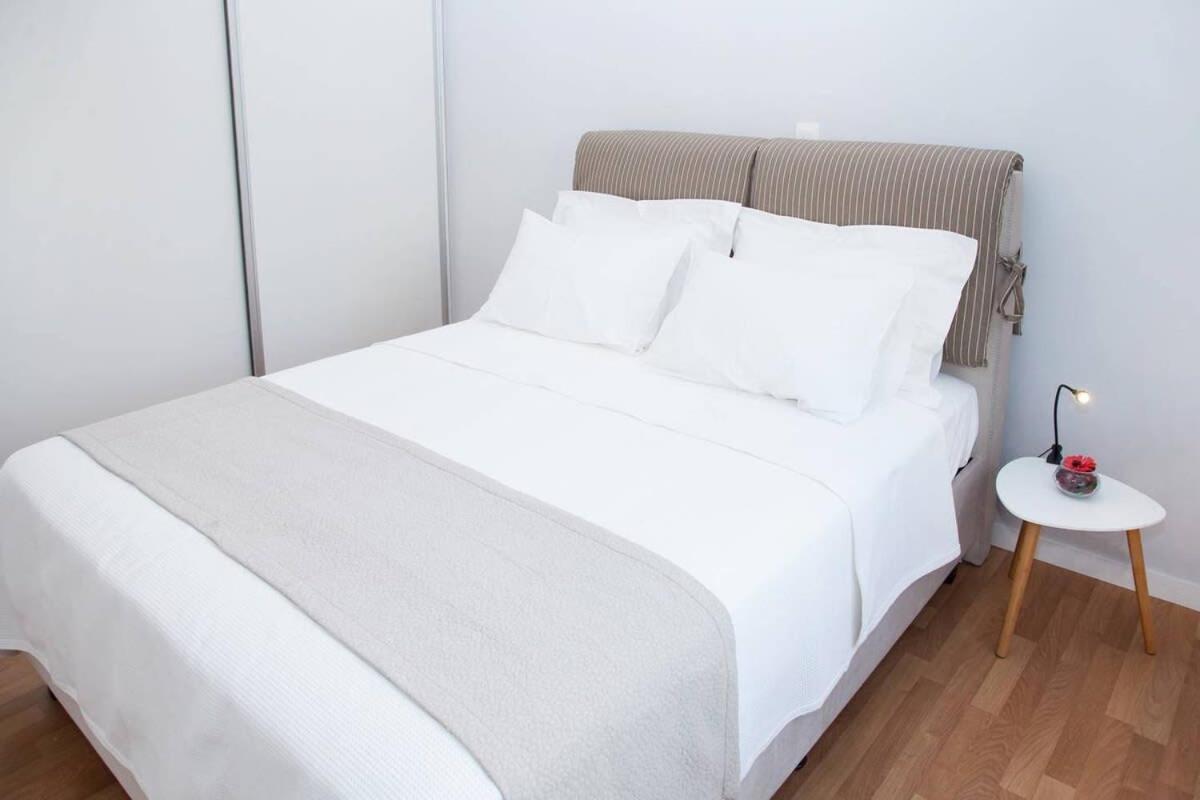 Fully Renovated, Modern Beauty In Central Athens! Kültér fotó